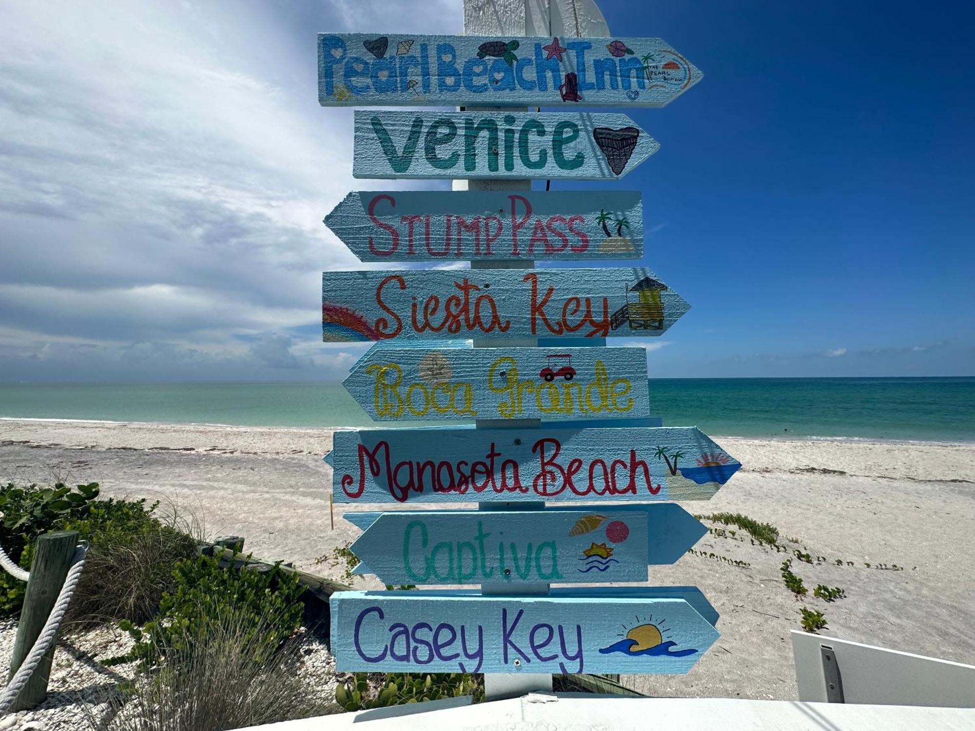 Pearl Beach Inn Englewood Buitenkant foto