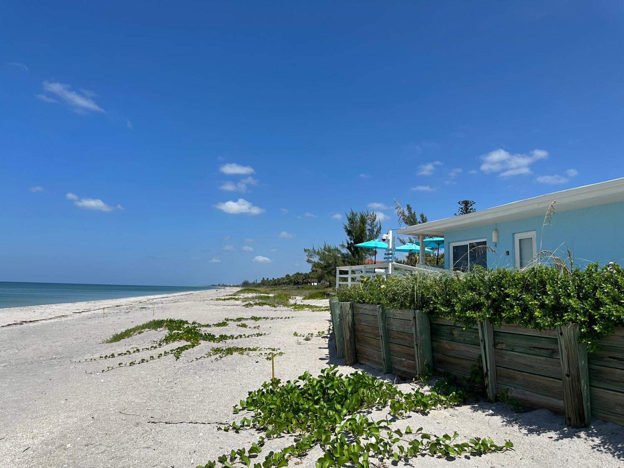 Pearl Beach Inn Englewood Buitenkant foto