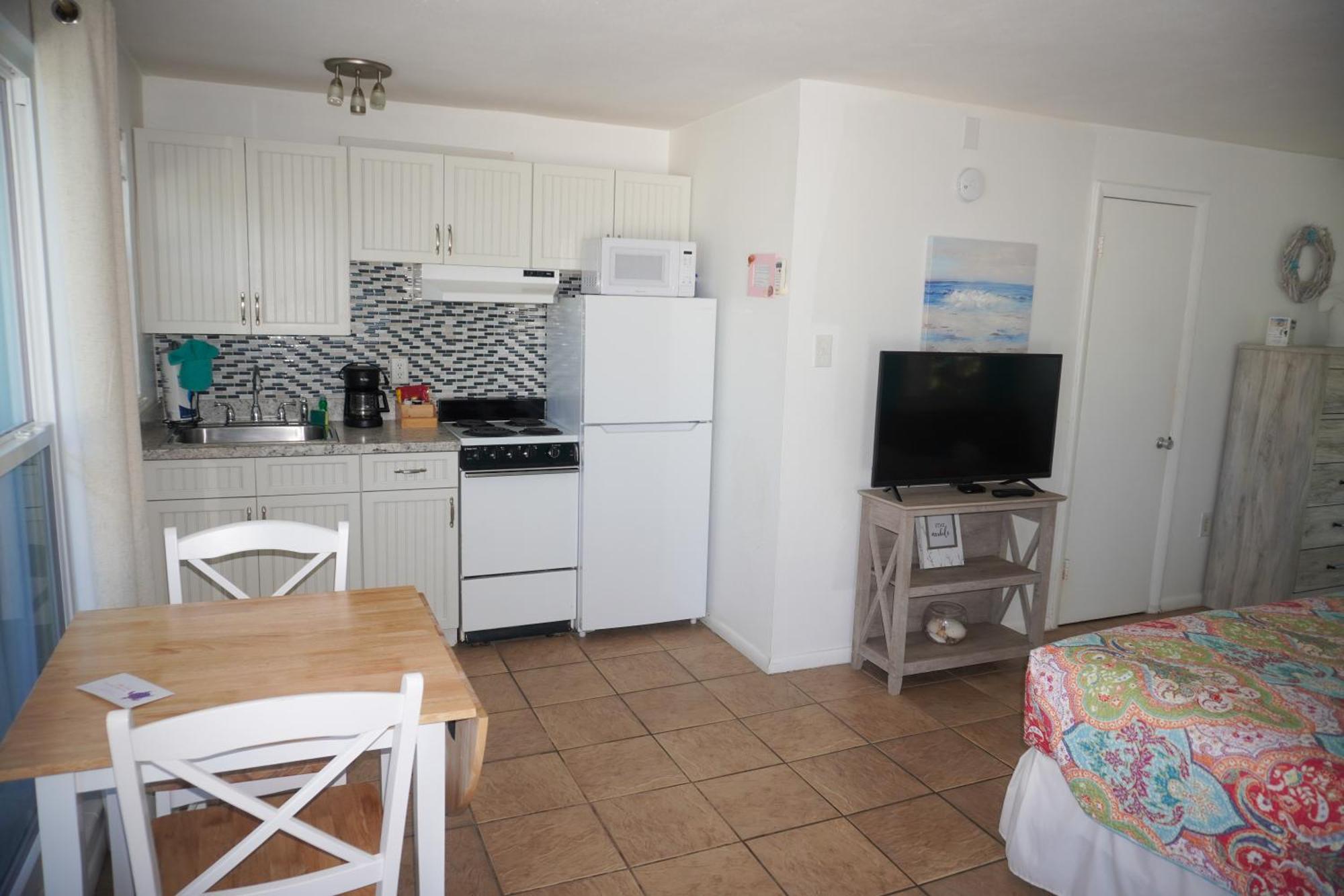 Pearl Beach Inn Englewood Buitenkant foto